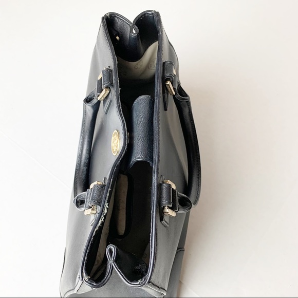 Tory Burch Black Robinson Triangle Tote - Picture 4 of 12